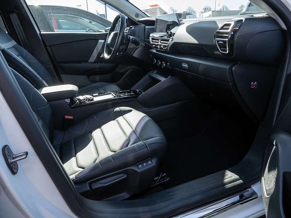 Citroen C4 X - Imagem 2