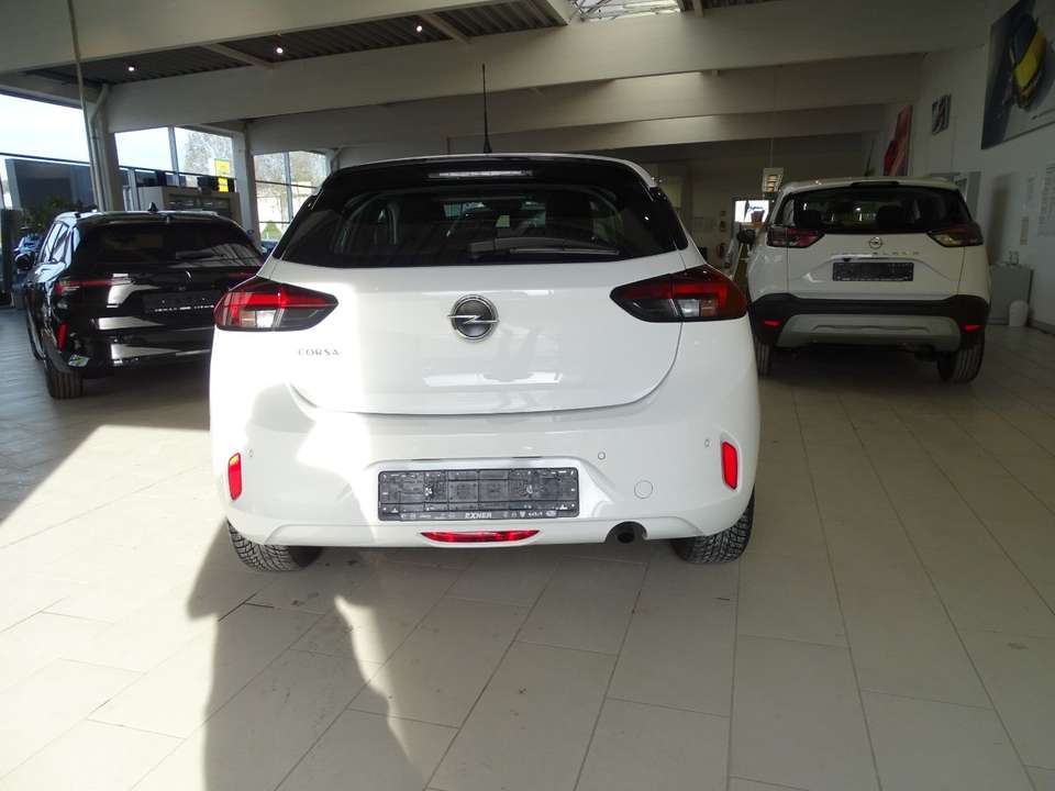Opel Corsa - Imagem 8