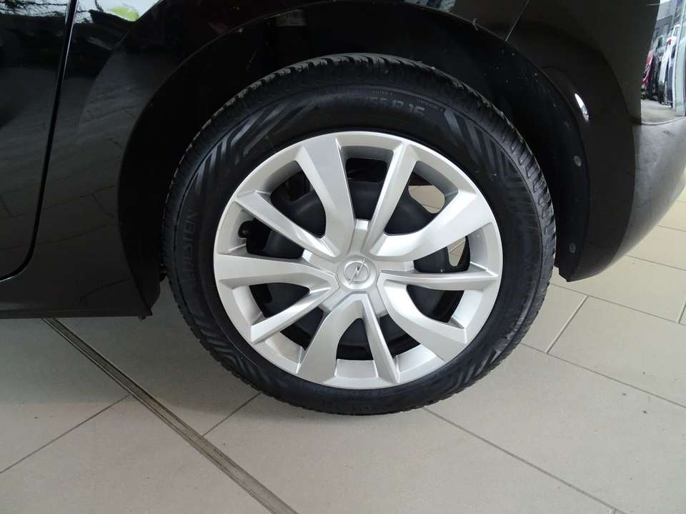 Opel Corsa - Imagem 10