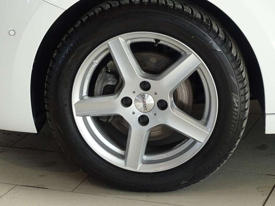 Opel Corsa - Imagem 11