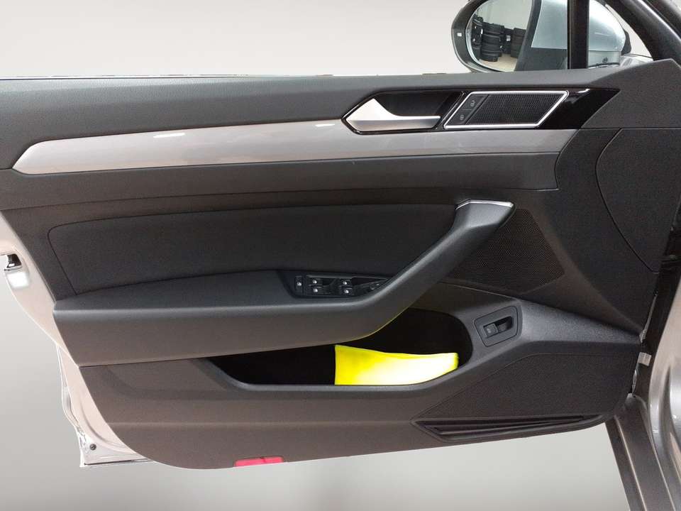 Volkswagen Passat Variant - Imagem 15