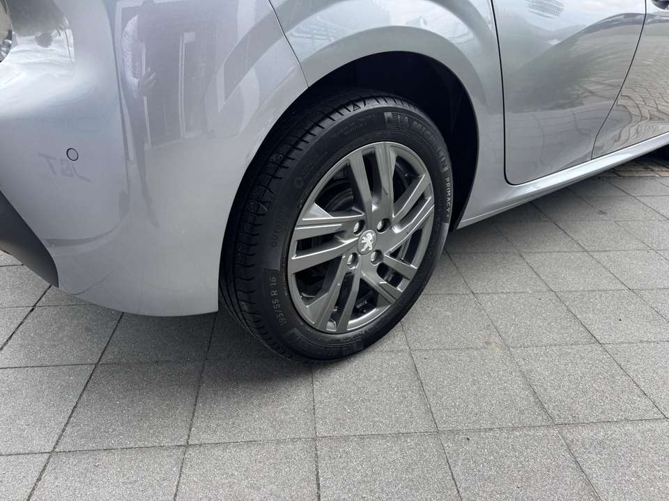 Peugeot 208 - Imagem 12