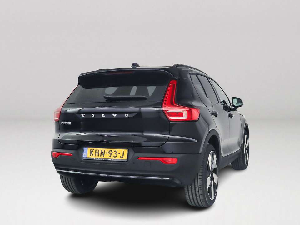 Volvo EX40 - Imagem 2