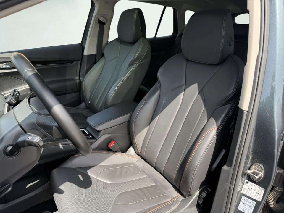 Skoda Enyaq - Imagem 13