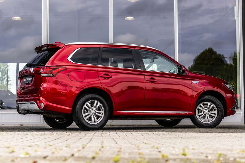 Mitsubishi Outlander - Imagem 2