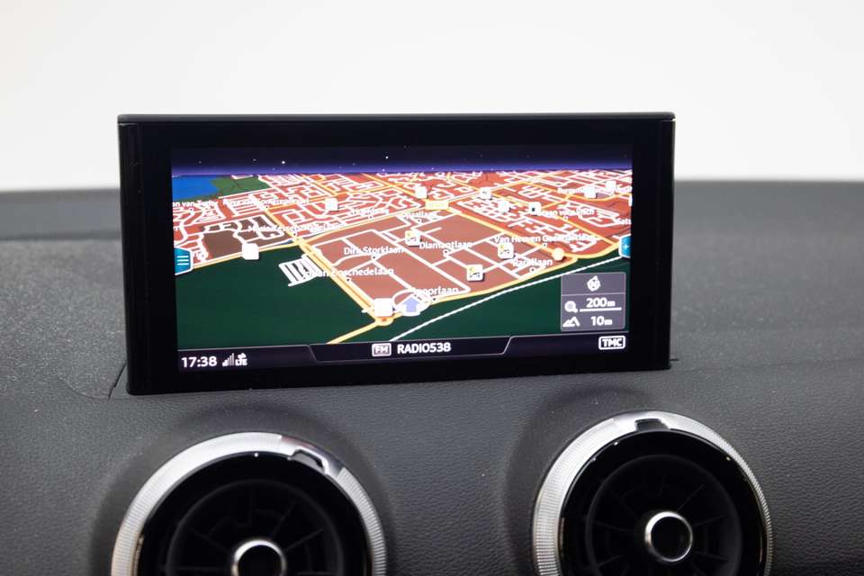 Audi Q2 - Imagem 12
