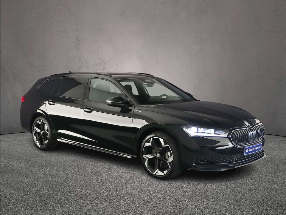 Skoda Superb - Imagem 7