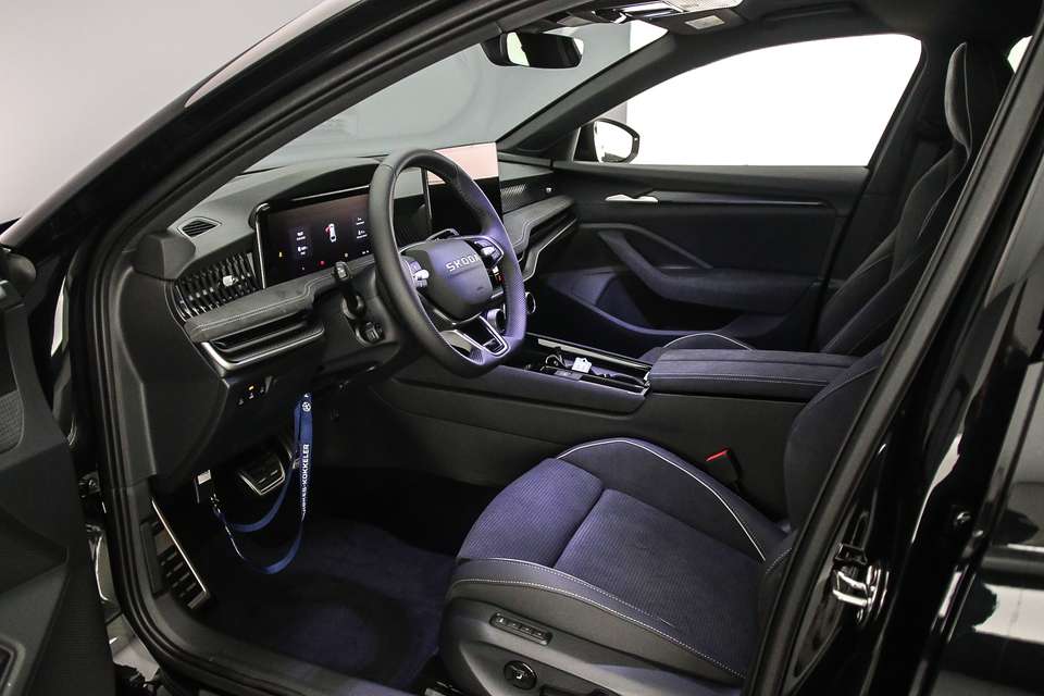 Skoda Superb - Imagem 11