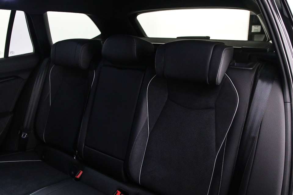 Skoda Superb - Imagem 13
