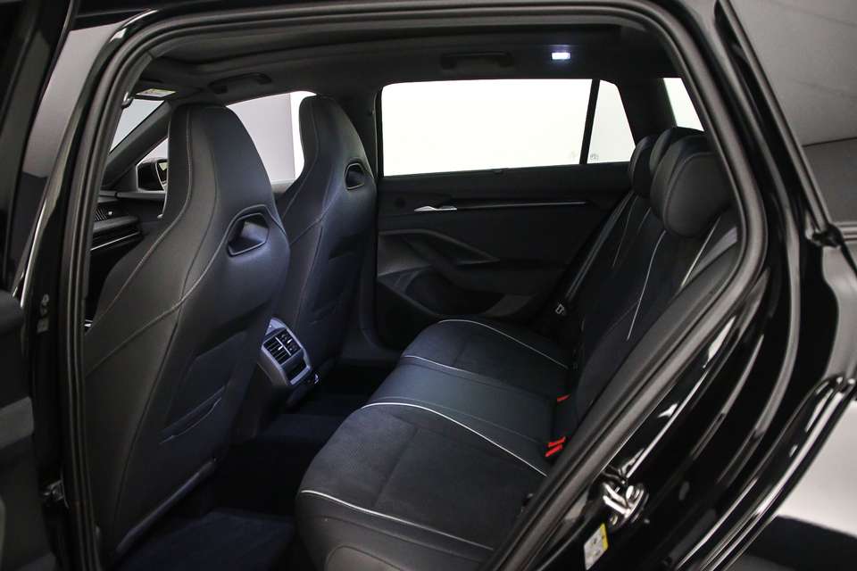Skoda Superb - Imagem 14