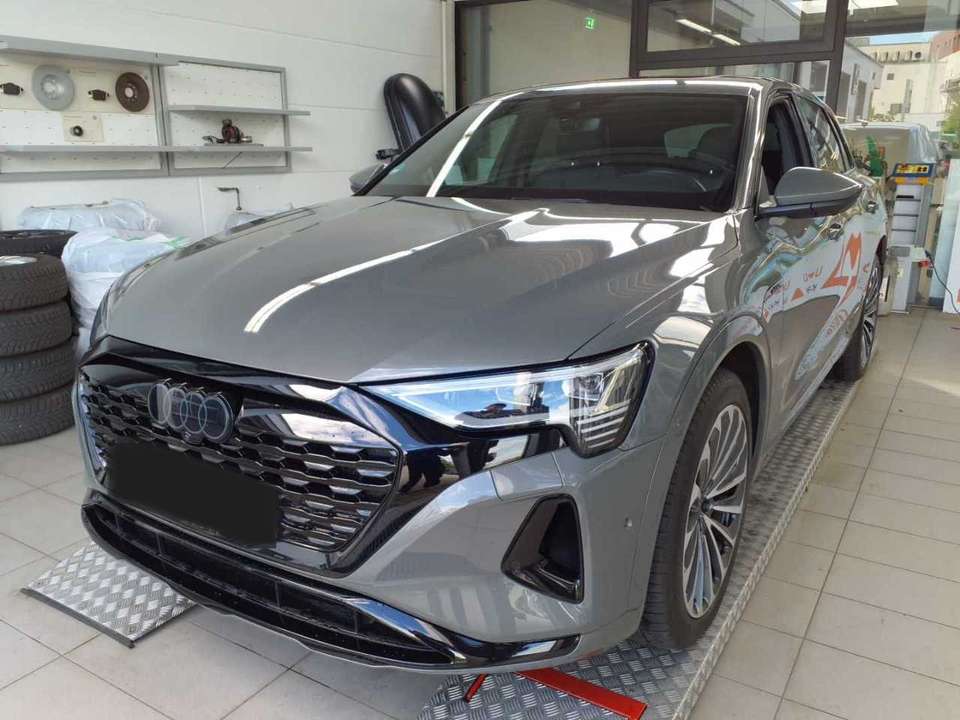 Audi Q8 - Imagem 1