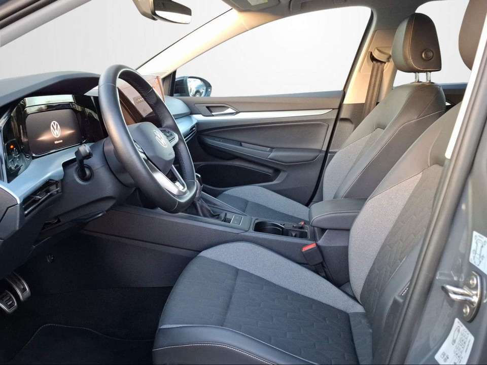 Volkswagen Golf Variant - Imagem 8