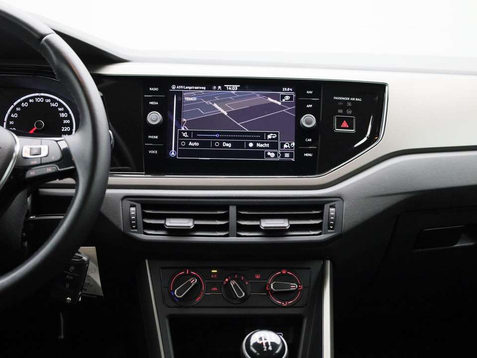 Car picture 9