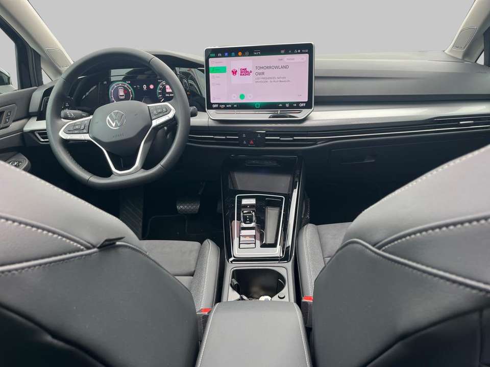 Volkswagen Golf Variant - Imagem 8