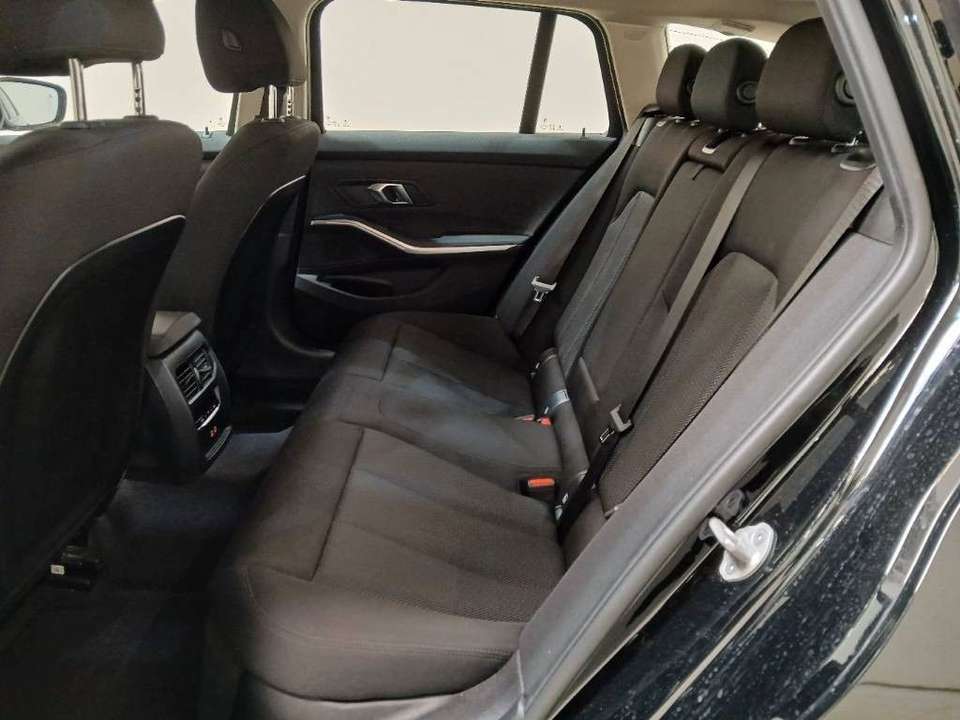 BMW 320 - Imagem 5