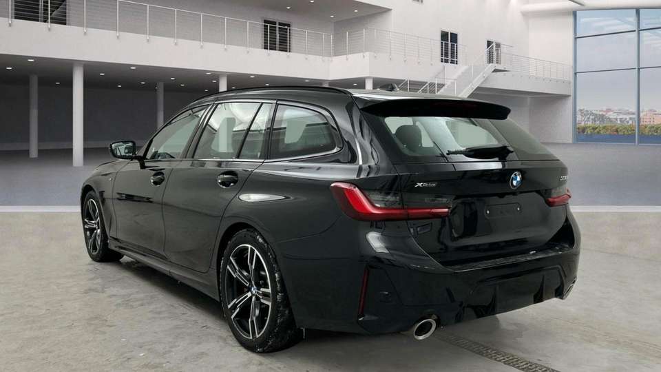 BMW 330 - Imagem 3