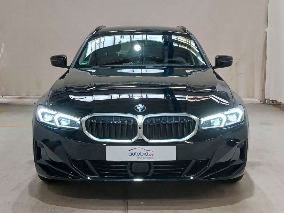 BMW 320 - Imagem 2