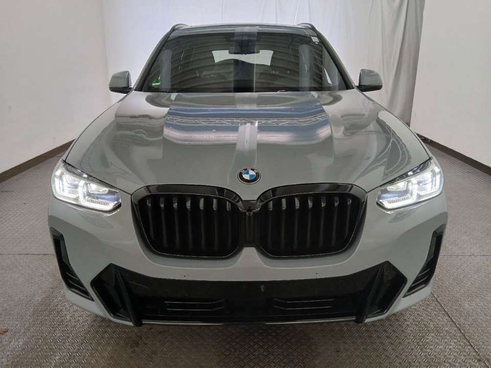 BMW X3 - Imagem 2