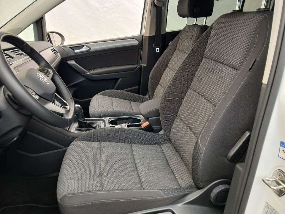 Volkswagen Touran - Imagem 13