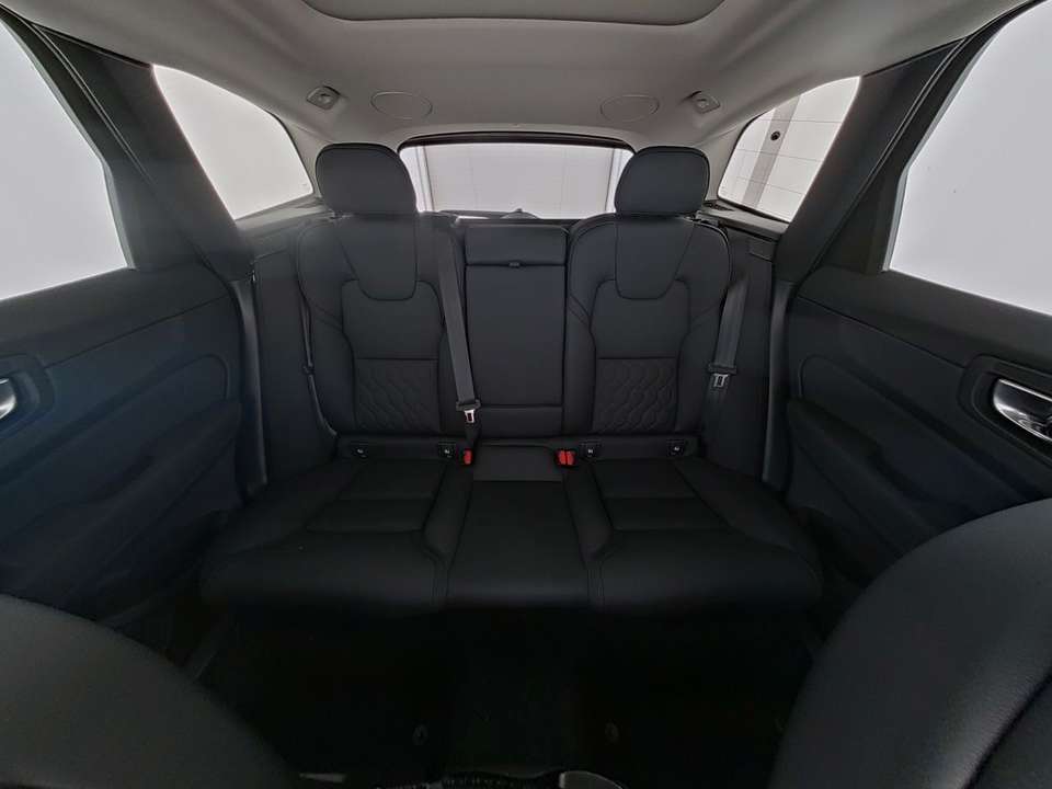 Volvo XC60 - Imagem 7