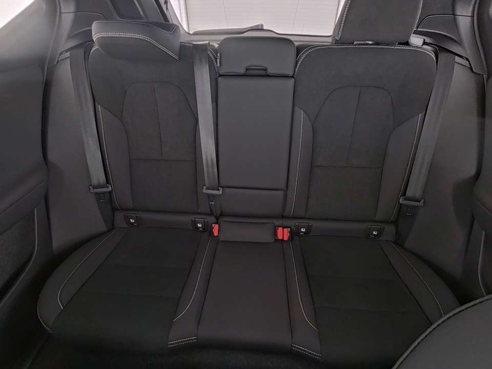 Volvo XC40 - Imagem 12