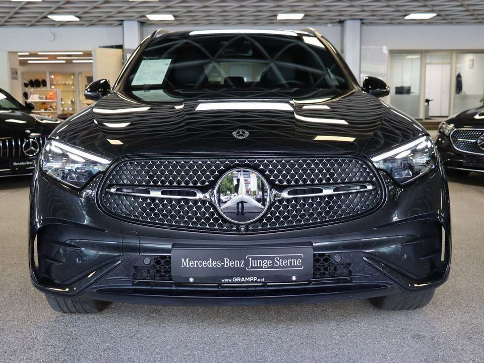 Mercedes-Benz GLC 300 - Imagem 3