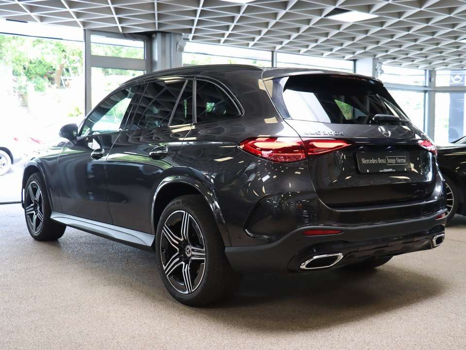 Mercedes-Benz GLC 300 - Imagem 7