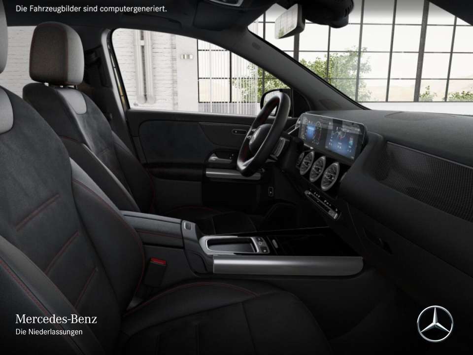 Mercedes-Benz GLA 180 - Imagem 11