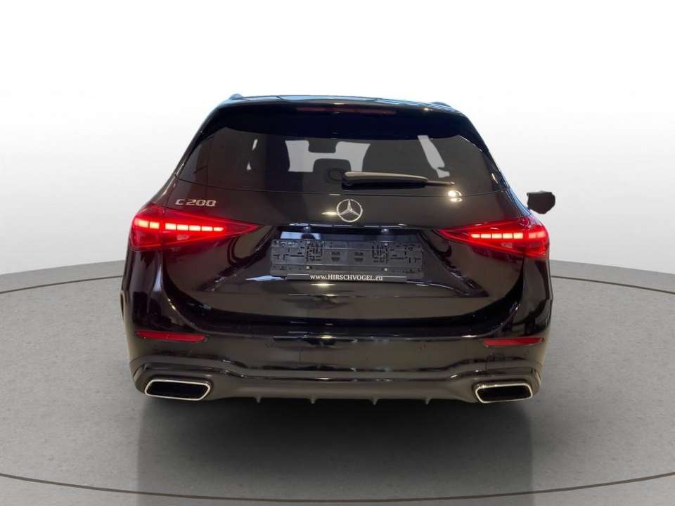 Mercedes-Benz C 200 - Imagem 6