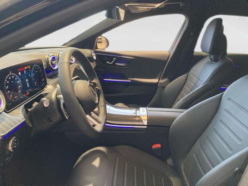 Mercedes-Benz C 200 - Imagem 11