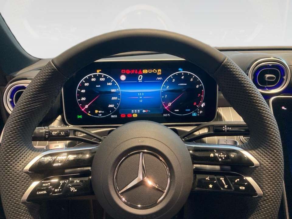 Mercedes-Benz C 200 - Imagem 12
