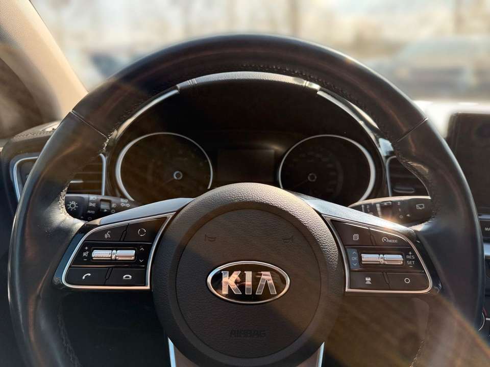 Kia Ceed SW / cee'd SW - Imagem 8