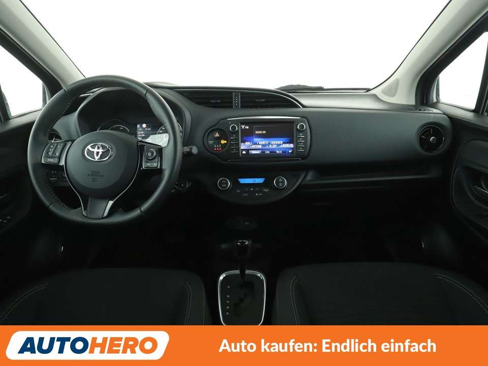 Toyota Yaris - Imagem 12