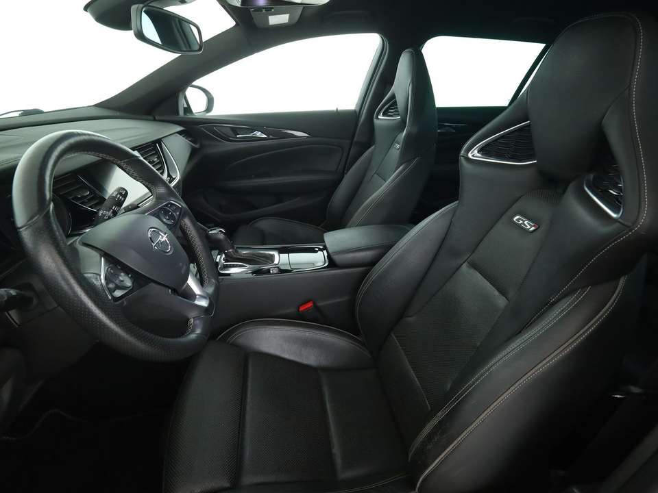 Opel Insignia - Imagem 10