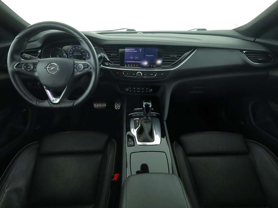 Opel Insignia - Imagem 12