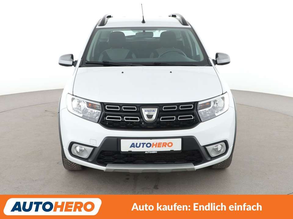 Dacia Logan - Imagem 9