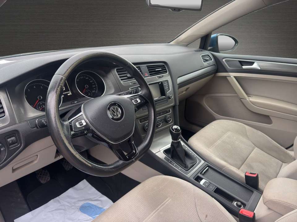 Volkswagen Golf - Imagem 10