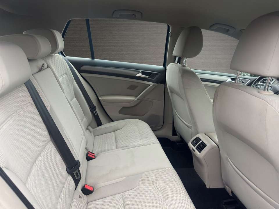 Volkswagen Golf - Imagem 13