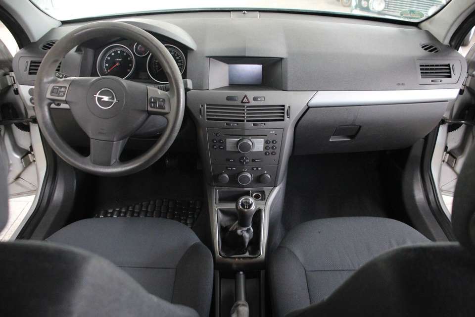 Opel Astra - Imagem 10