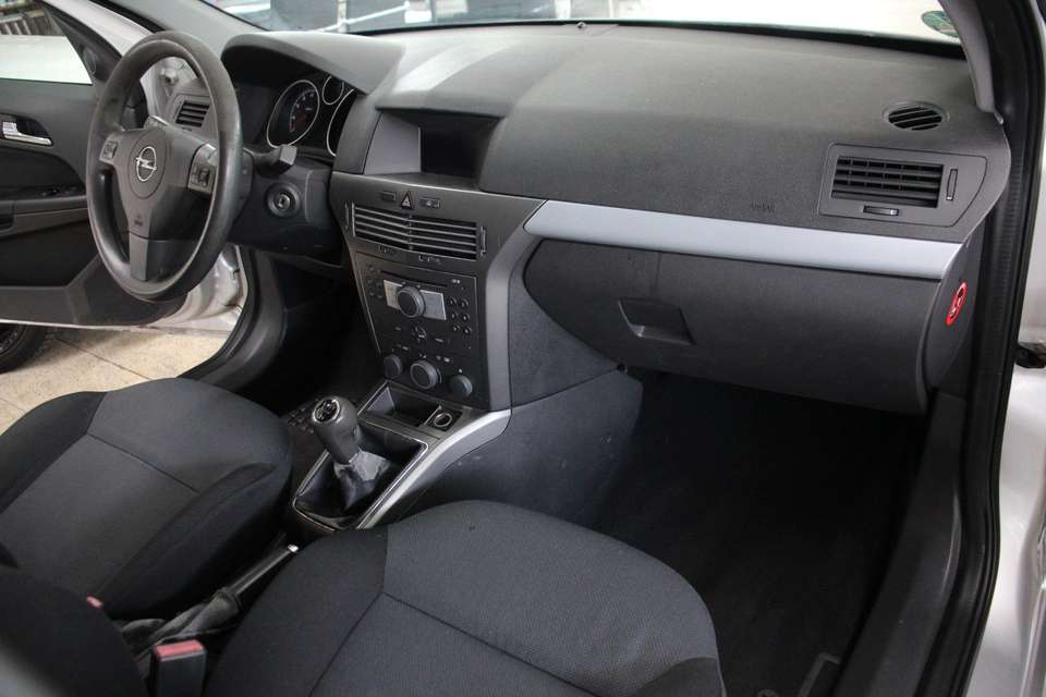 Opel Astra - Imagem 12