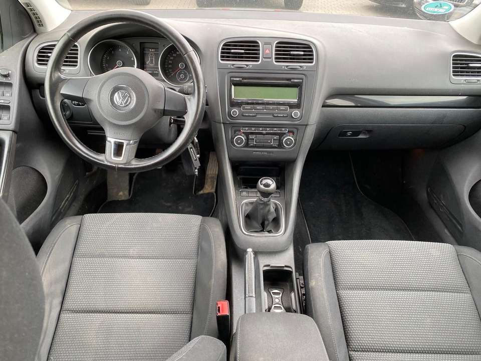 Volkswagen Golf - Imagem 2