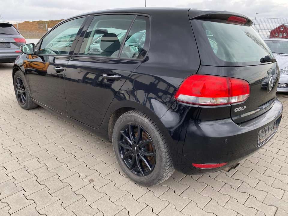 Volkswagen Golf - Imagem 9