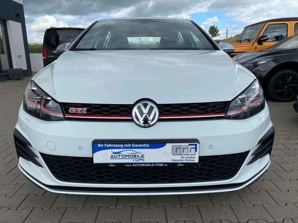 Volkswagen Golf - Imagem 3