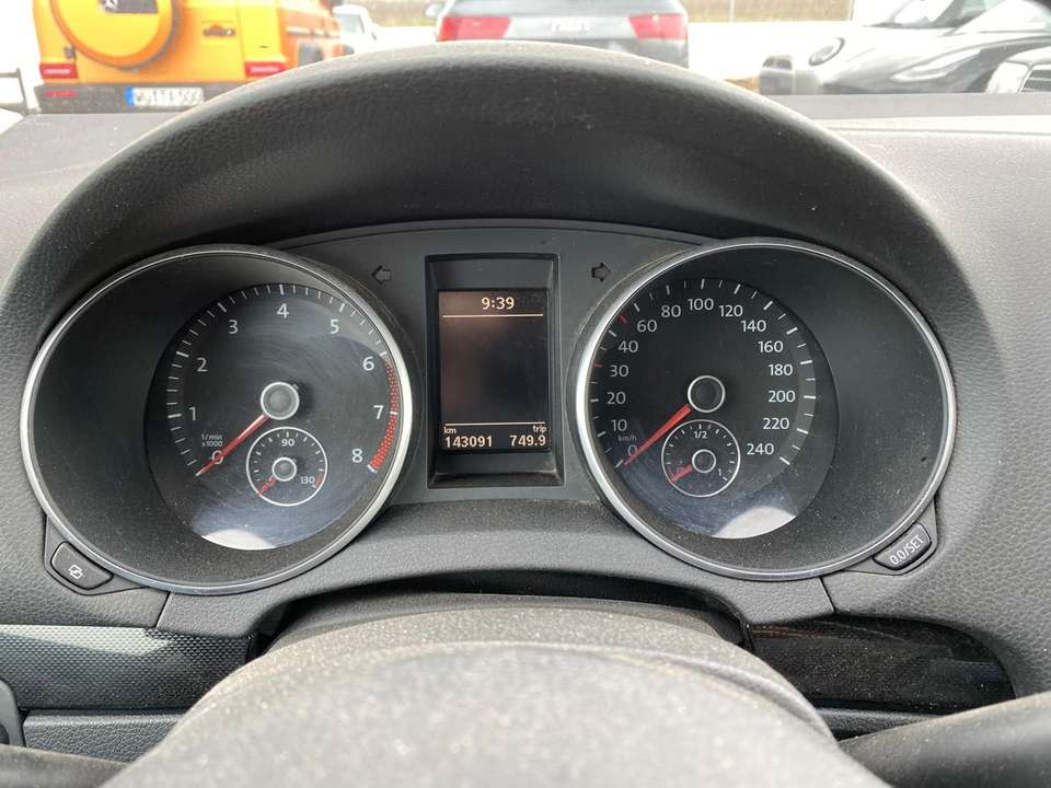 Volkswagen Golf - Imagem 14