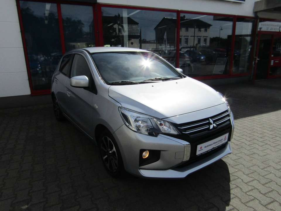 Mitsubishi Space Star - Imagem 1