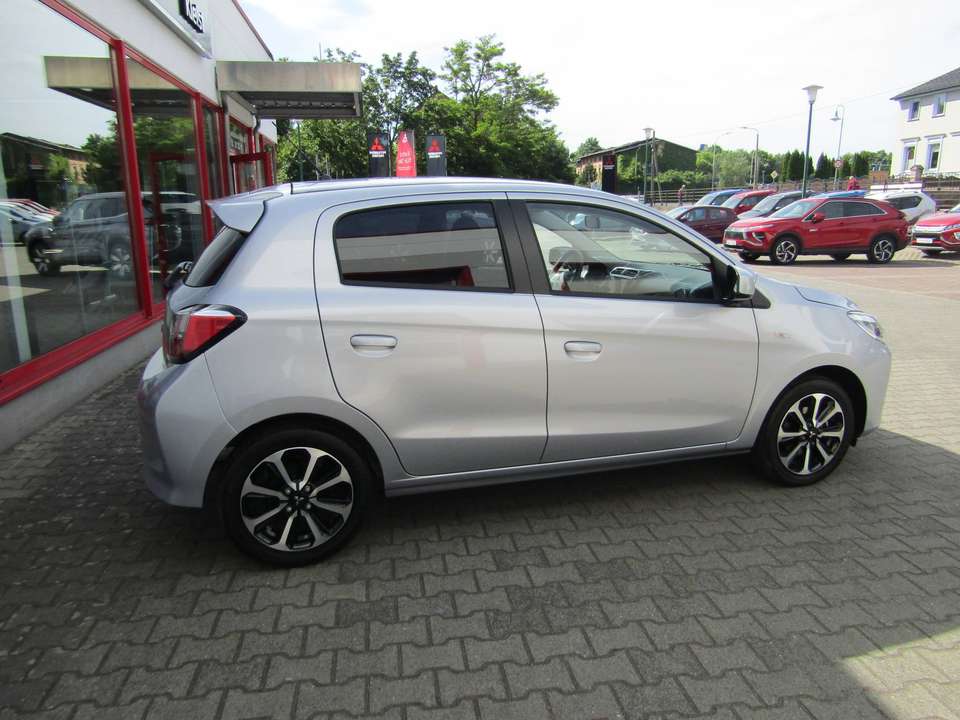 Mitsubishi Space Star - Imagem 2