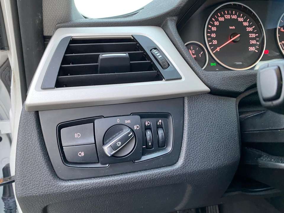 BMW 320 - Imagem 14