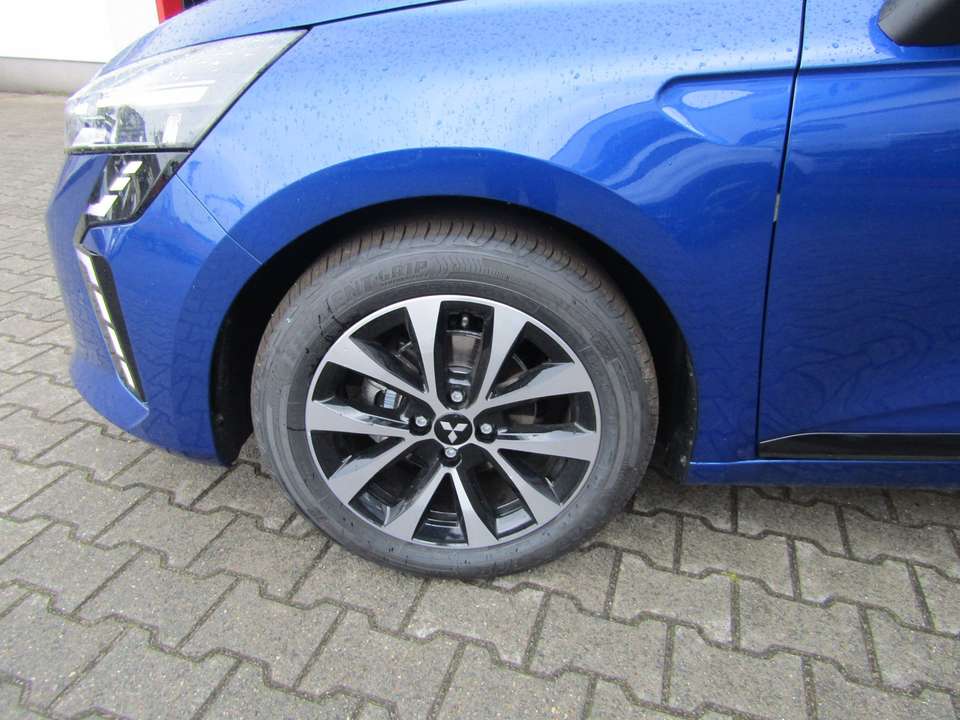 Mitsubishi Colt - Imagem 7