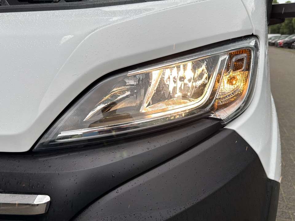 Opel Movano - Imagem 9