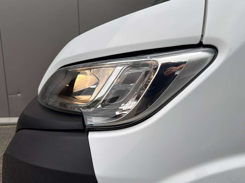 Opel Movano - Imagem 13